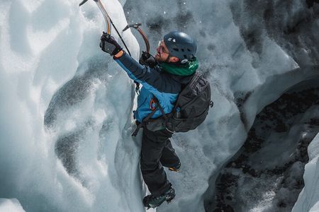Glacier Xtreme: Vatnajökull Ice Climbing + Hike from Skaftafell