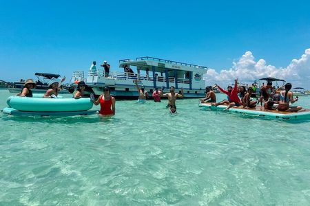 TAILFINS Crab Island up to 48 passengers(3HRS. PRIVATE)
