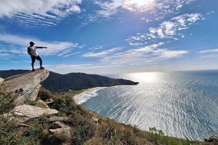 Trail to Lagoinha do Leste and Morro da Coroa
