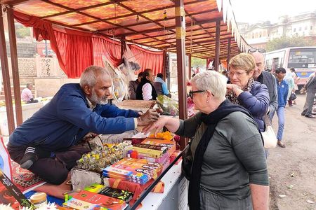 "Jaipur Cultural Walk: Explore life behind the pink walls"