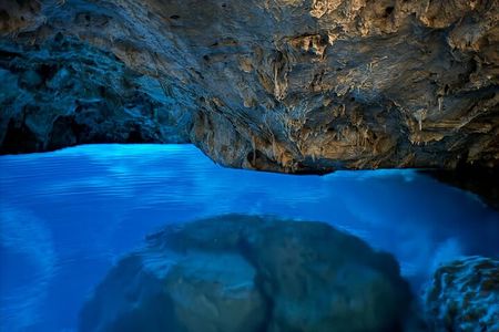 3 Hours Group Boat Tour to the Caves of Santa Maria di Leuca