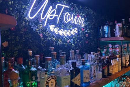 Shake, Mix & Sip: Cocktail Workshop in Old Nice