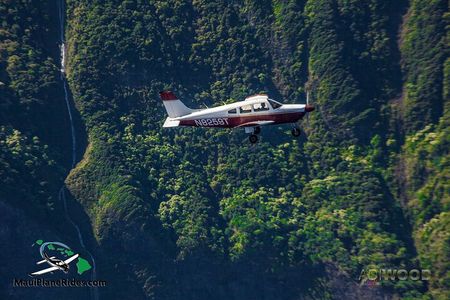 Maui-PRIVATE-Air Tour: Volcano Lava & Jungle Waterfalls (2-5 Max)