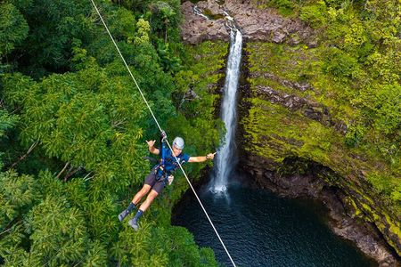 Big Island Zipline over KoleKole Falls