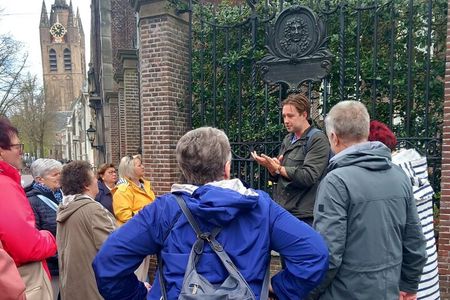 Historical Private Tour of Delft and Leiden including Transfer