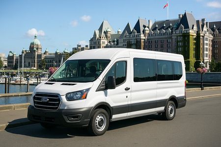 Victoria City and Butchart Gardens Private Tour