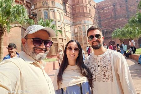 Full Day Taj Mahal and Agra Private Tour from Agra
