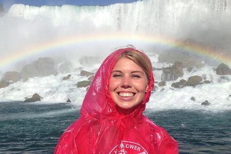 Epic Niagara Falls Private Tour w/ Tower, Journey & Boat Cruise