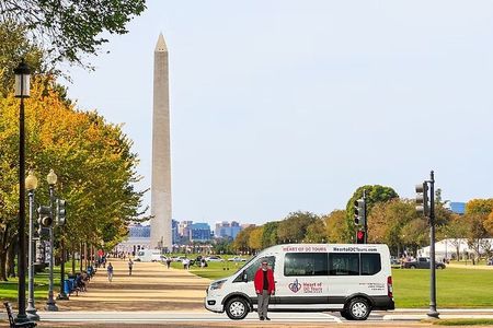 DC Monuments Small Group Guided Night Tour 3 Hours