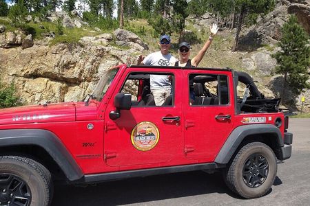 Private - JEEP Badlands Backcountry (Sage Creek/Sheep Mtn/Scenic)