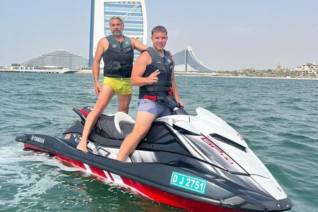 Burj Al Arab: GP1900R Jet Ski Dubai + Free Photos & Videos