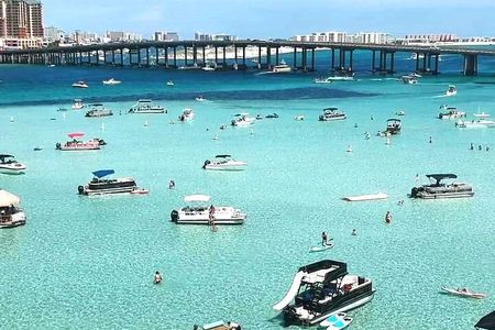Private Captained Pontoon to Crab Island in Destin 