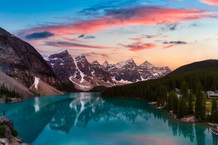 Moraine Lake Sunset and Twilight Tour - from Canmore/Banff