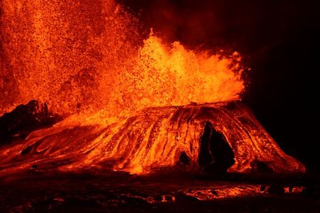 Private Guide Meet In Hawaii Volcanoes National Park