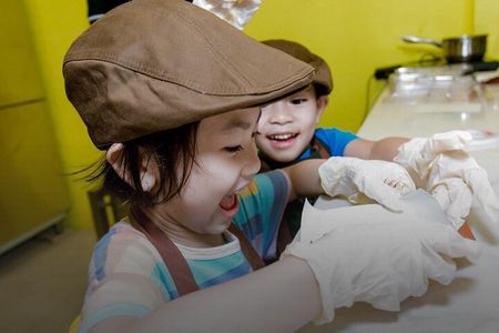Premium Bean-to-Bar Chocolate Workshop in Ho Chi Minh City
