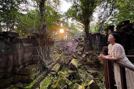 Banteay Srei, Kulen Mountain and Beng Mealea with Picnic lunch