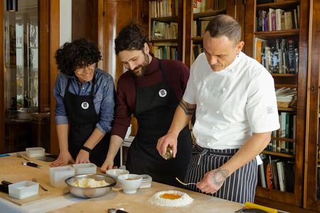 Tiramisu and Fresh Pasta Cooking Class in Venezia
