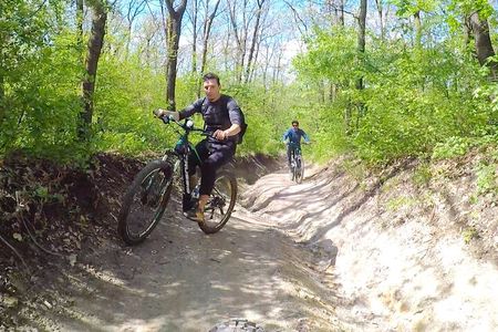 Budapest E-Mountain Biking in Buda Hills