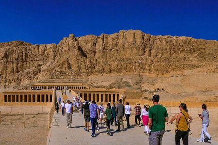 Full Day Tour to Luxor West and East Banks