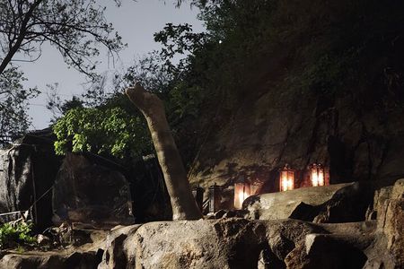 Spiritual Adventure : Into Inwangsan and Korean Shamanism