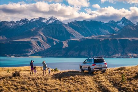 Scenic 4WD Tour Lake Tekapo Backcountry