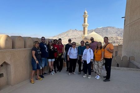 Sharing Tour to Nizwa, Al Hamra and Misfah Al Arbyeen