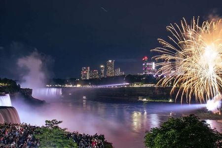 Fireworks and Falls Glow Walking Tour Canada