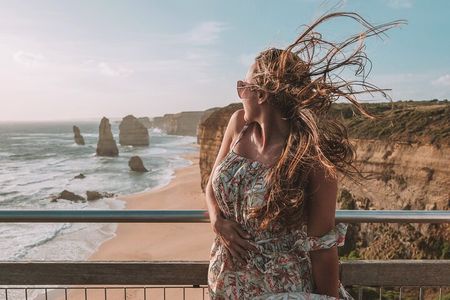 12 Apostles, Great Ocean Road, Loch Ard Gorge & lunch - Melbourne
