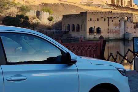 Jaipur to Ranthambore tiger reserve day trip with safari