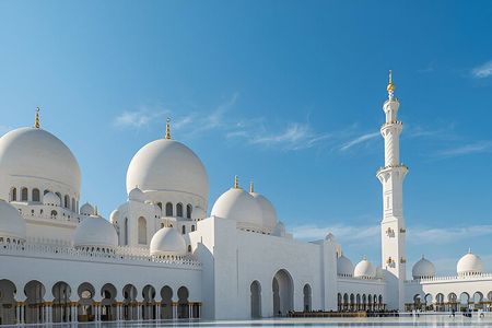 Full Day Immersive City Tour in Abu Dhabi