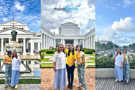 Jakarta Highlight Places with Multilingual Guide