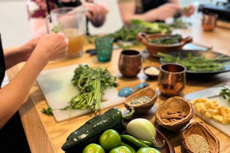 Small Group Salsa and Tortillas Class in La Condesa