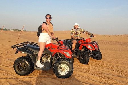 Evening Desert Safari with BBQ Dinner and 30 min Quad Bike