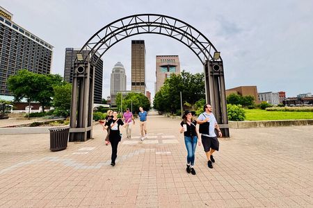 The Misfits and Mayhem Walking Tour of Downtown Louisville