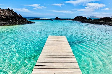 Small group, guided tour: Lobos Island, Popcorn Beach, and Dunes