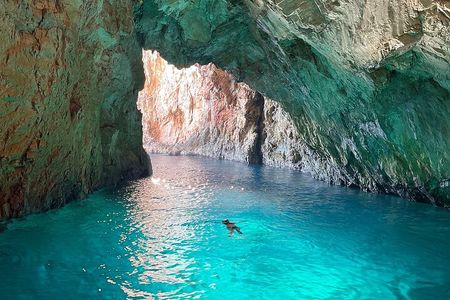 Zakynthos Early Morning Small Group Tour Shipwreck & Blue Caves 