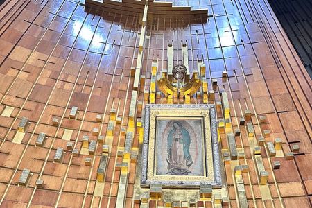 Private tour of the basilica of Guadalupe with Guadalupano museum