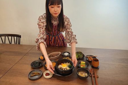 Traditional Korean 6-Dish Cooking Class + Hidden Alley Tour Seoul