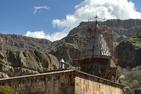 Private Tour Garni, Geghard, Simphony, Sevan and Tsaghkadzor