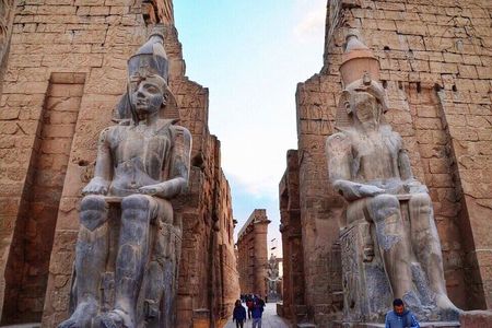 Semi-Private Full-Day Luxor Tour & Entrance Tickets from Hurghada