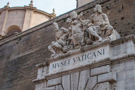 Vatican Museums & 48 hrs. Rome Hop on Hop Off Bus Experience