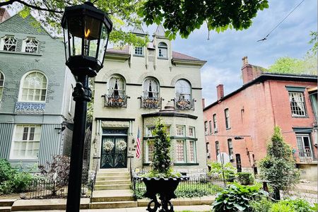 The Best of Old Louisville 50-Minute Guided Walking Tour