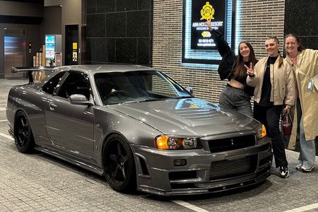R34 ride and JDM car meet Daikoku PA with Local Guide