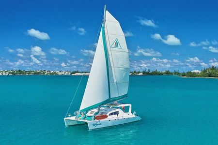 Private Catamaran Charter on Wyuna
