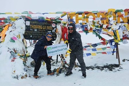 8 Days Private Guided Trekking in Annapurna Circuit with Pickup