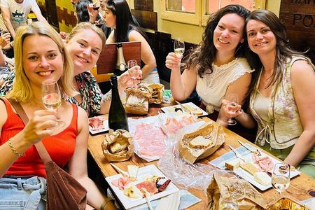Classic Bologna Food Tour with Taste Bologna - Max 10 people