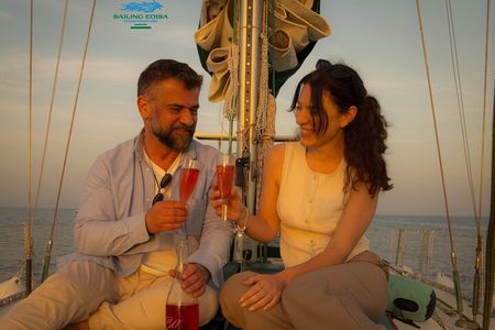 Gourmet Vietnamese Cuisine, Cocktails, Premium Champagne & Wine