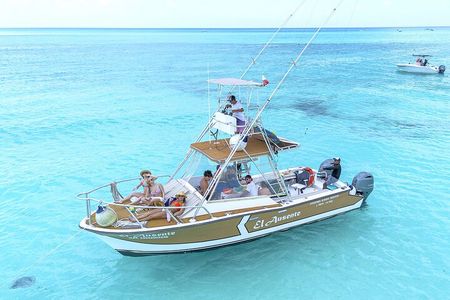 Exclusive Private Boat to El Cielo