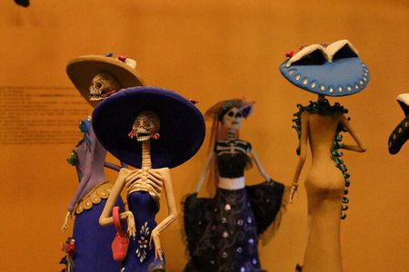 Christ the King, Traveling Mummies VS El Santo and Catrinas