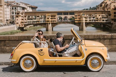 Discover Florence city center on e-cabriot fiat 500 